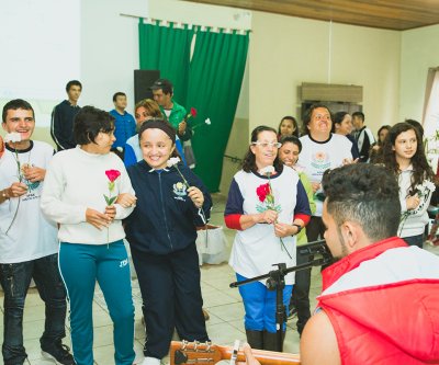  Visita a APAE Capela do ALto-SP